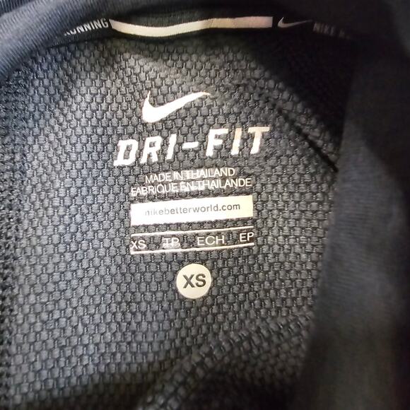 Nike Dri-Fit Black Pullover Reflective Running Top Womens XS Mock Neck Slim Fit - Picture 5 of 6